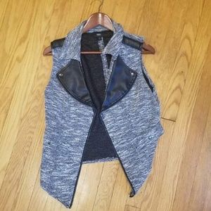 Women's Medium vest